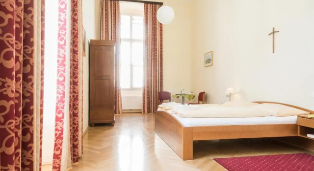 Номер Classic Gästehaus im Priesterseminar Salzburg