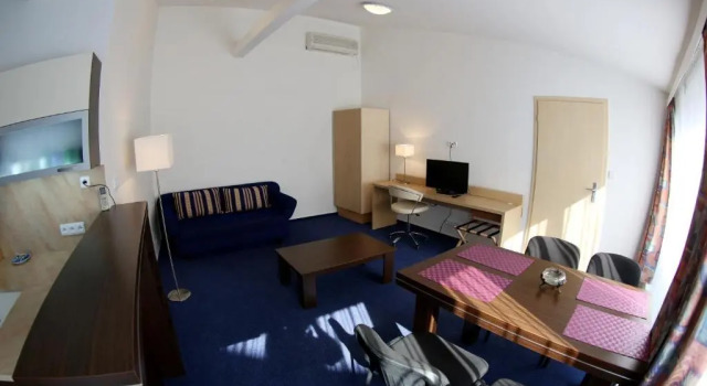 Апартаменты Deluxe Apartments Kroměříž