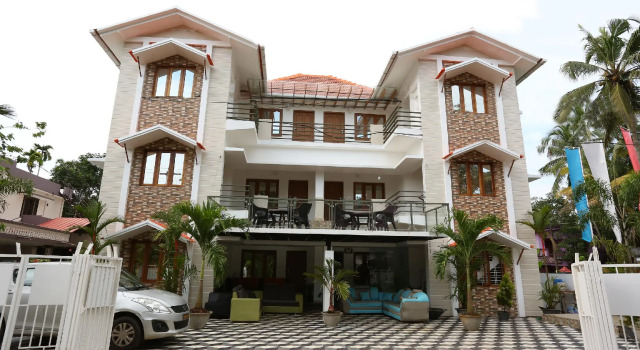 OYO 9651 Hotel Anugraha Inn, Забронировать Отель Отели штата Кералы с завтраком, Завтраки