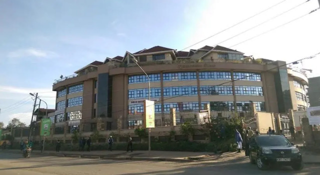 Executive Reflex homes 1 and 2 Bedroom Apartment Kilimani, Prenota Appartamento Hotel a Nairobi con parcheggio, Parcheggio
