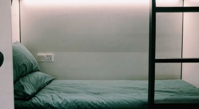 Кровать в общем номере (женский номер) nullset youth hostel