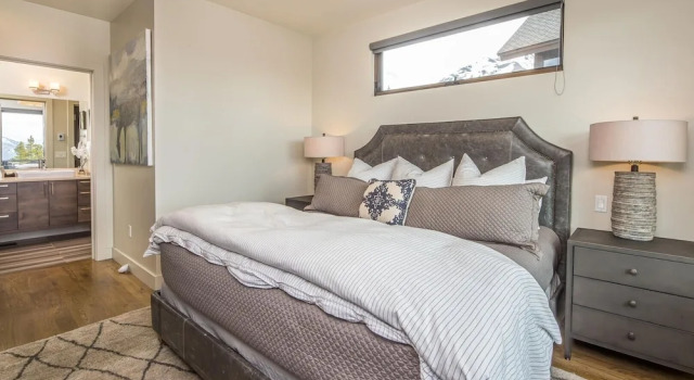 18 Alpine Bend 6 Bedroom Home by Moonlight Basin Lodging, Buchen Sie Ferienhaus Big Sky Montana