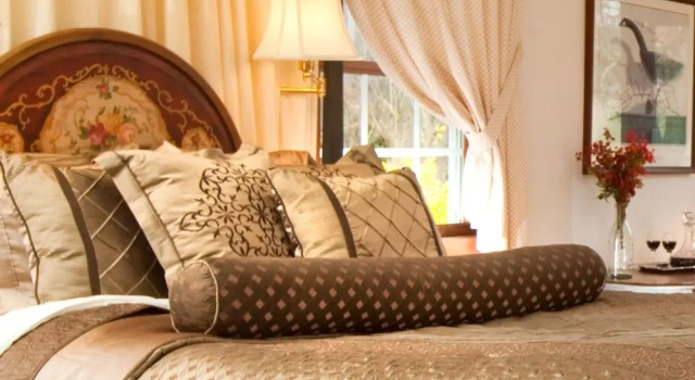 Stonecroft Inn, จอง ที่พักพร้อมอาหารเช้า Ledyard Center Connecticut