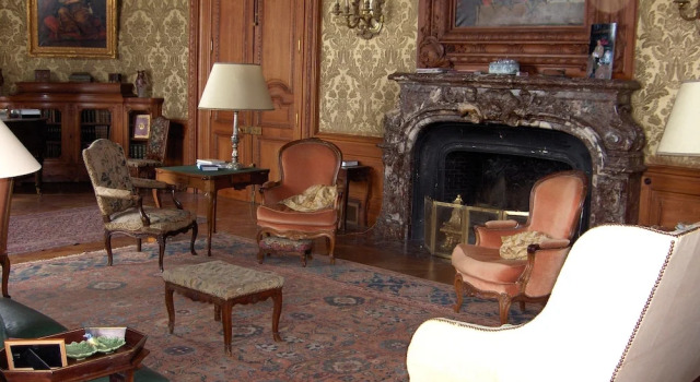 Château de Joyeux - Chambres D'hôtes, Book Hotel Neuville-sur-Saone 