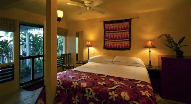 Hale Kai Hawaii Bed & Breakfast, Забронировать Отель Хило Hawaii Volcano National Park