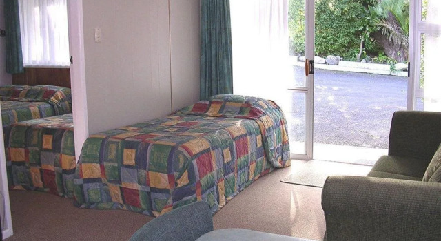 Oakura Beach Motel, Забронировать Мотель Окура Stratford Mountain Club