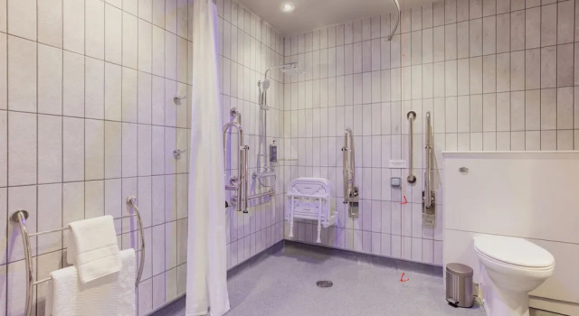 Двухместный номер Accessible Standard Premier Inn London Wimbledon South