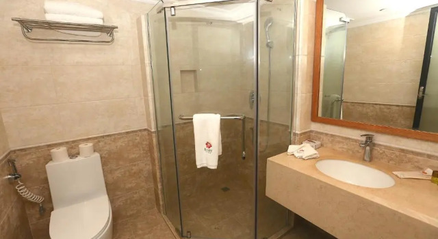 Двухместный номер Deluxe с балконом и с видом на море Kaani Grand Seaview