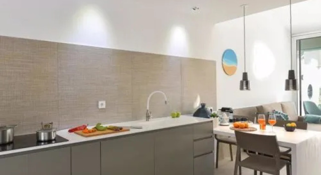 New Velsuites Playa del Ingles 4, Забронировать Отель Отели Плайя дель Инглес с бассейном, рядом с Экуменический храм Эль-Сальвадор, Бассейн