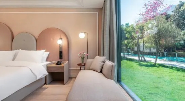 Mercure Kunming Changshui International Airport, Rezerwuj Hotel Hotele w Kunming z parkingiem, Parking