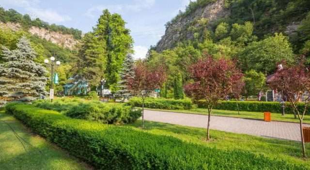 Mereti, Rezerwuj Hotel Borjomi Samckhe Javakheti