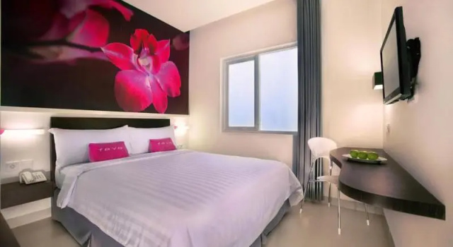 Двухместный номер Superior favehotel Melawai