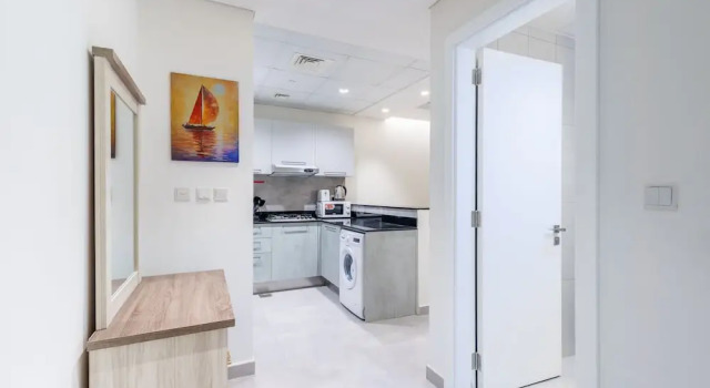 SuperHost - Comfort 1BR Centurion Onyx Retreat with Balcony, Забронировать Апартаменты/квартира Дубай Эмират Дубай, рядом с Ипподром и гольф-поле Nad Al Sheba