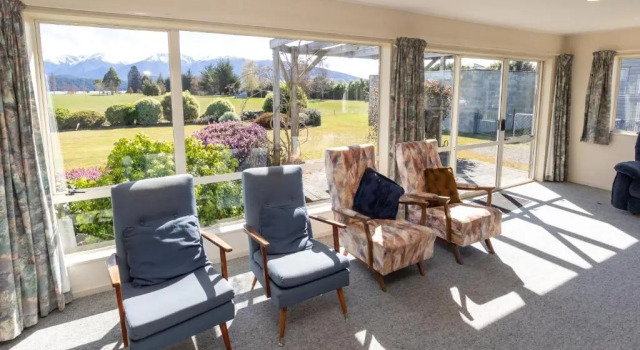 Kepler Retreat - Te Anau Holiday Home