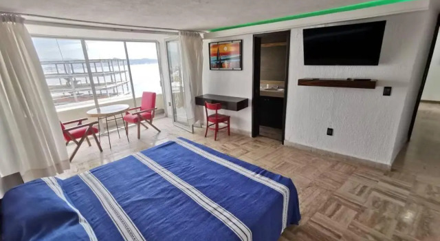 61 King Room