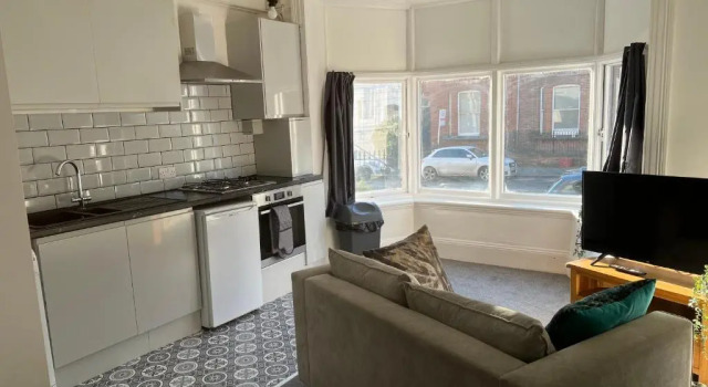 Апартаменты Flat in Leamington Spa town centre