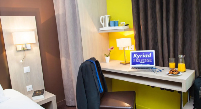 Kyriad Prestige Dijon Nord - Valmy, Boek Hotel Hotels in Franche-Comte met ontbijt, Ontbijt