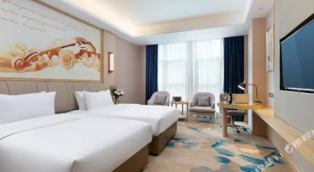 Люкс Business Vienna International Hotel (Yingtan Xinjiang New District)