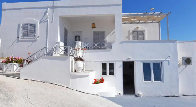 Villa Petros Sea Suite