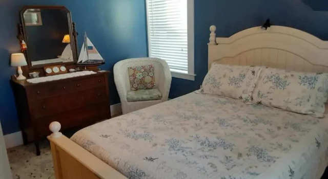Bittersweet Bed and Breakfast, Забронировать Отель «постель и завтрак» Отели штата Мэна с парковкой, Парковка