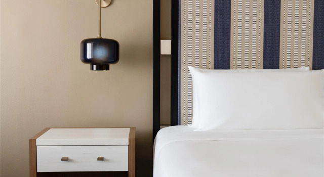 Номер Standard с балконом и с видом на бассейн DoubleTree by Hilton Grand Key Resort