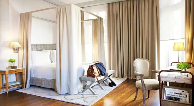 Трёхместный полулюкс URSO Hotel & Spa, a Small Luxury Hotel of the World