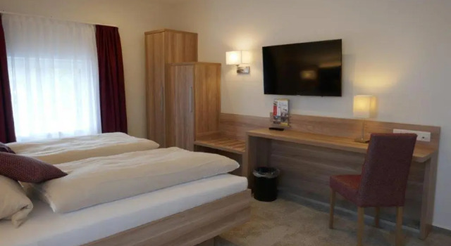 Трёхместный номер Comfort Hotel van Lendt garni