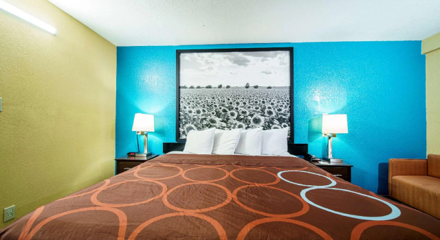 Двухместный номер Standard Super 8 by Wyndham Wichita Airport West Kellogg