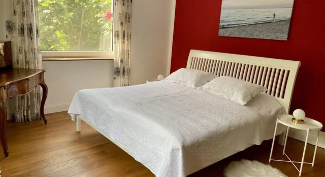 Коттедж Cuddly Shell Modern Retreat