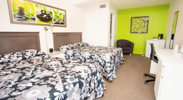Четырёхместный номер Standard Motel Blanche dHaberville