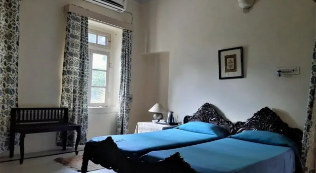 Hotel Shree Niwas, Забронировать Отель Отели штата Раджастхана с парковкой, Парковка