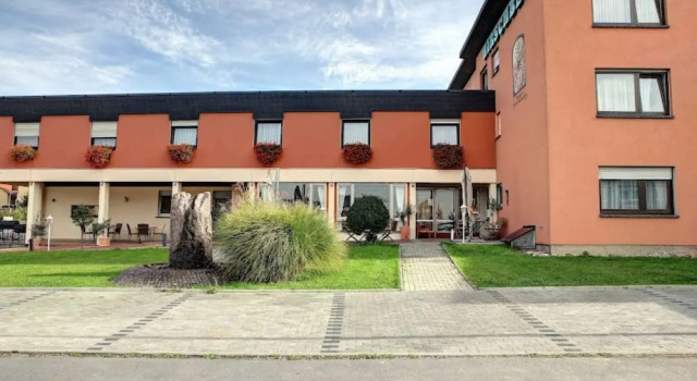 Hotel Hirschberg, Забронировать Отель Хиршберг Бергштрасе
