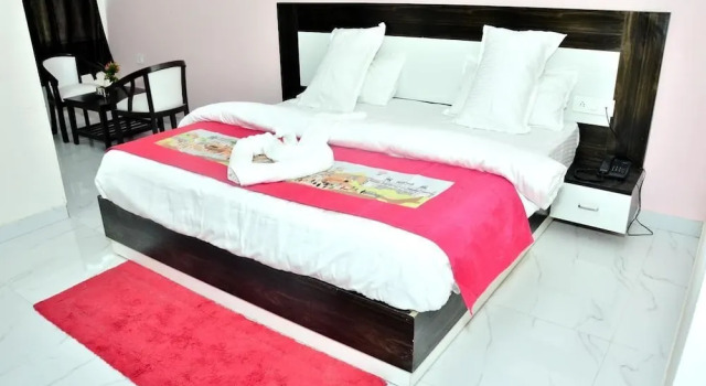 Номер Deluxe Rajvanshi Palace by Jassritha Hotels