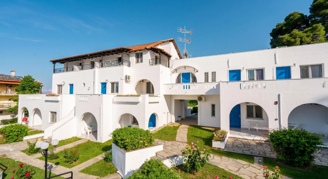 Theo Bungalows, Rezervovat Hotel Hotely v Kassandreia s parkováním, Parkování