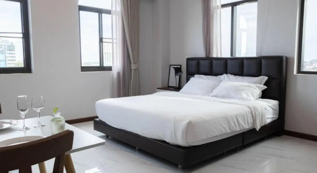 Двухместный номер Deluxe Urbanite Hotel