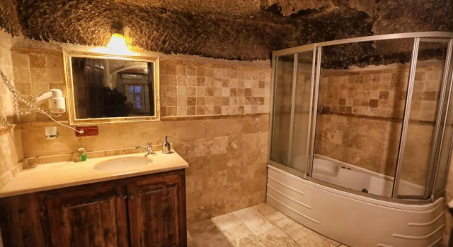 Номер Deluxe с видом на внутренний двор Century Cave Hotel