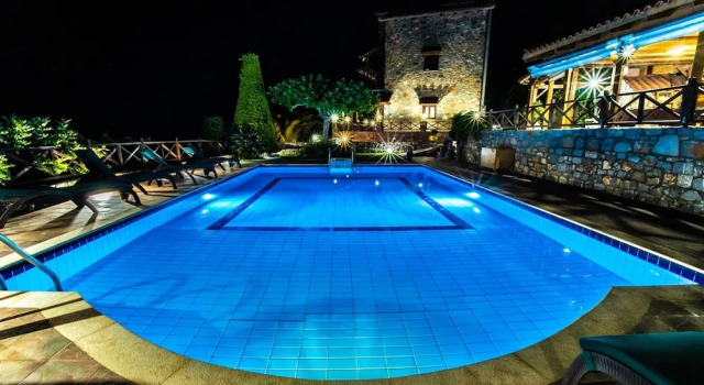 Villa Gaia with Private Pool, Забронировать Вилла Отели Милатос с парковкой, Парковка