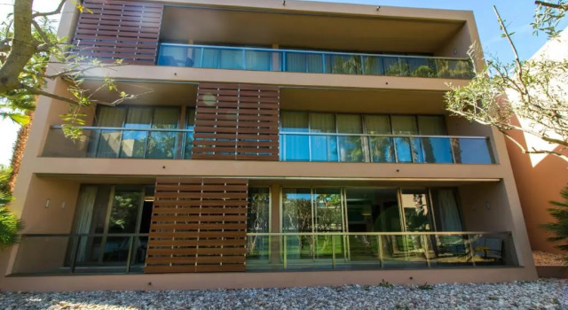Apartment Salgados Beach- D´alma Garden View, Забронировать Апартаменты/квартира Отели Алгарви с парковкой, Парковка
