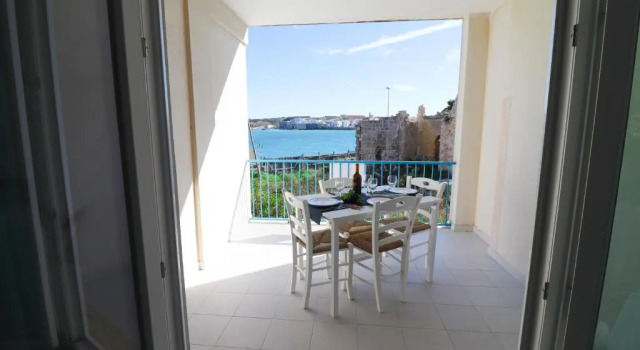 Casa vacanze Lucrezia a Otranto 4 posti, Book Hotel Otranto Salento