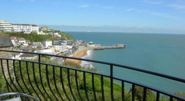 Апартаменты Superior Beach View Apartment