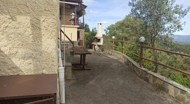 Коттедж ForestRock Studio FOR SALE TOO