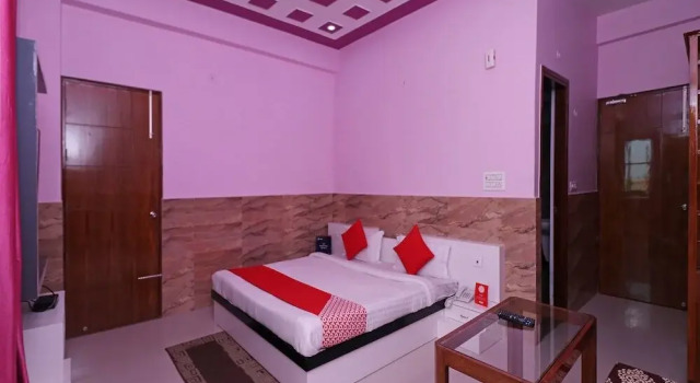 Hotel Raj palace, Забронировать Отель Бхаратпур штат Раджастхан