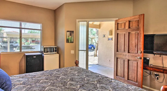 Апартаменты Relaxing Green Valley Townhome ~ 30 Mi to Tucson!