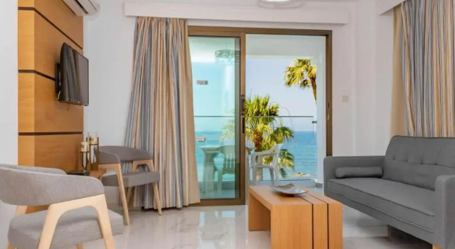 Апартаменты Rododafni Beach Apartments