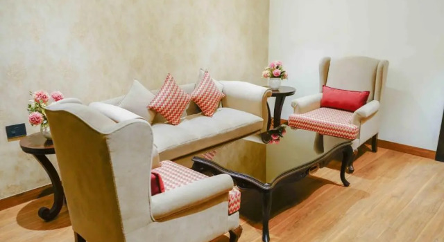 Люкс Executive The Grand Nirvana Hotel