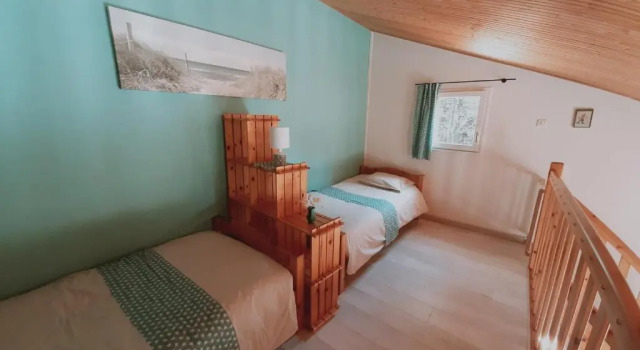 Maison de Vacances 300 M de la Mer Proche Foret