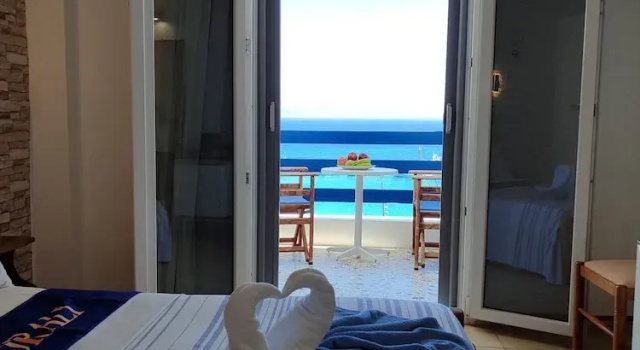 Двухместный номер Deluxe с балконом и с видом на море Corali Hotel