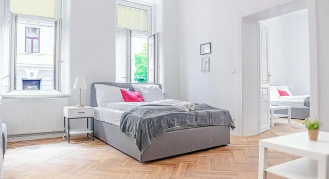 Stylish 2BR Apt Near AKH Easy Center, Prenota Appartamento Vienna Austria
