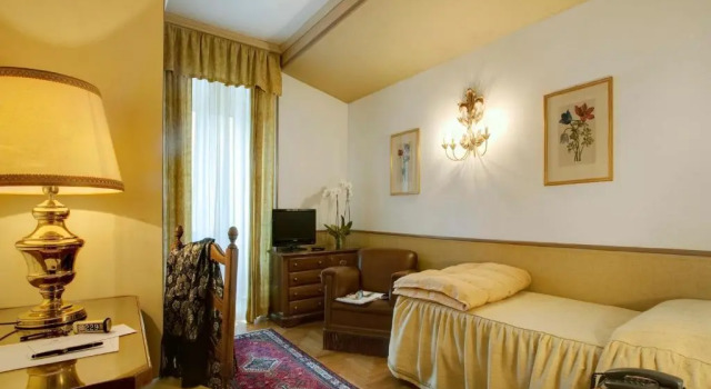 Одноместный номер Standard Hotel De La Poste