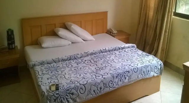 Animens Hotel Takoradi, Prenota Hotel Sekondi-Takoradi Shama Ahanta East